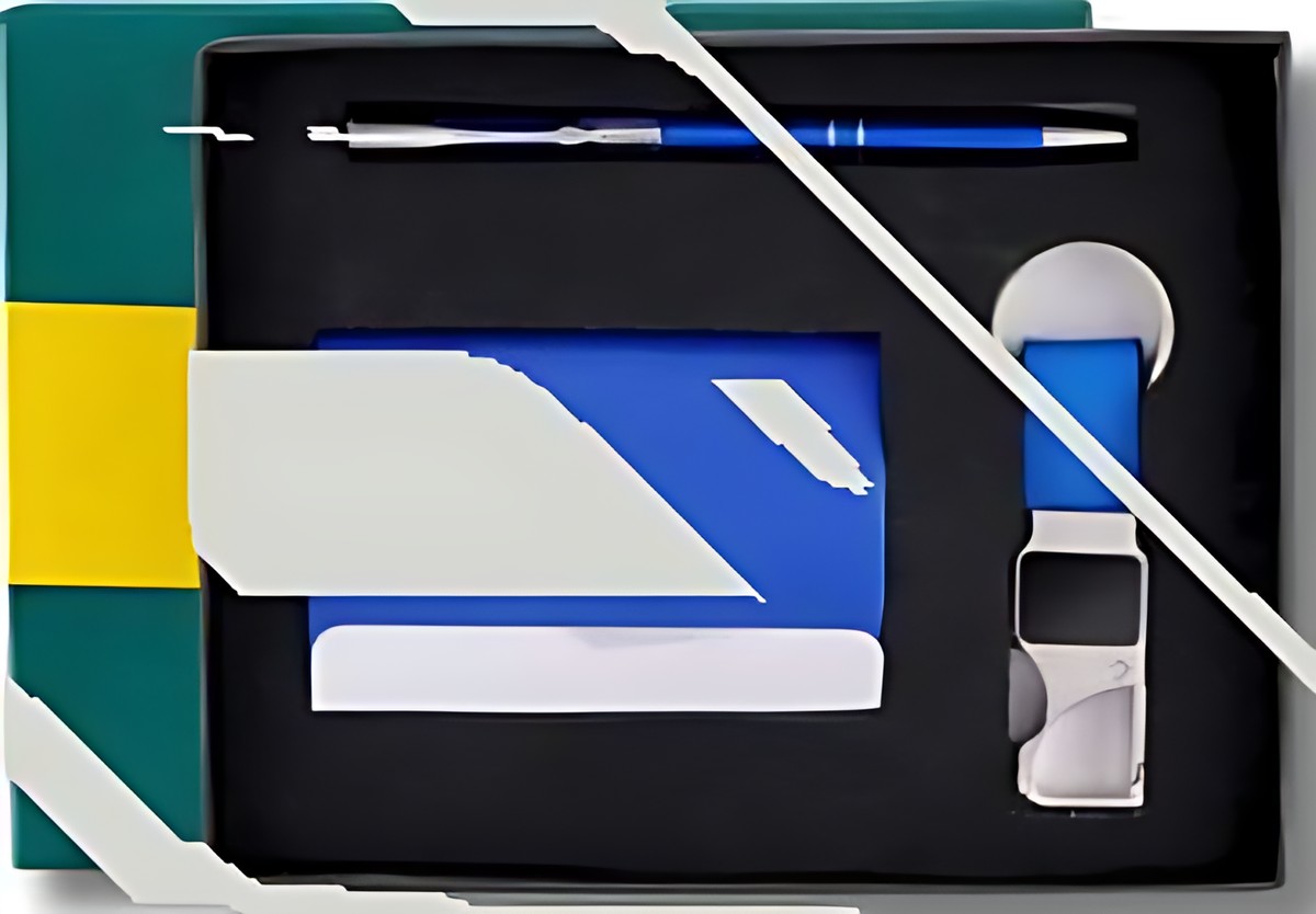 Pen, Keychain & Cardcase Gift Set – 32OBLUE – corporate gift