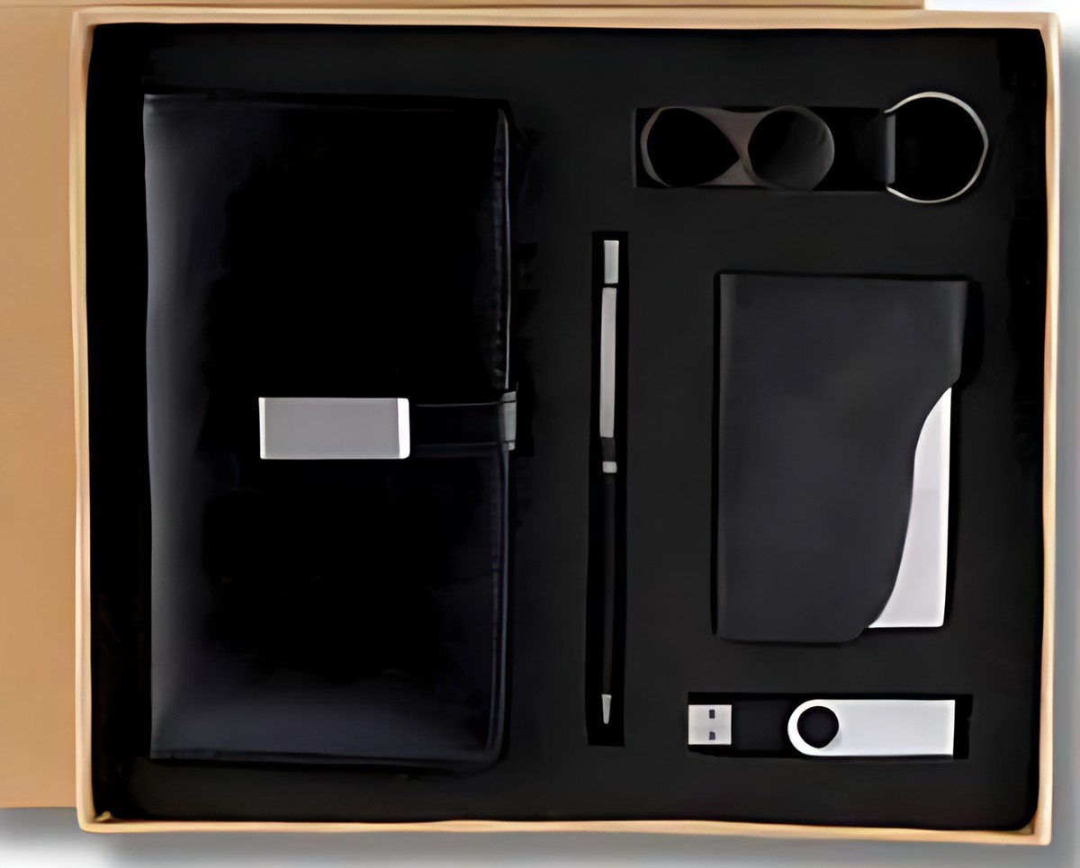 Pen, Keychain & Diary Cardcase, Pendrive 32GB Gift Set – 506 Black – corporate gift